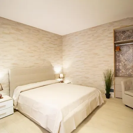Apartment Iris Opera Ortigia *