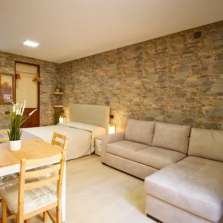 Kleosuite Iris Opera Ortigia * 시라쿠사
