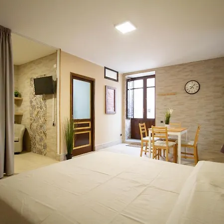 Kleosuite Iris Opera Ortigia סירקוזה