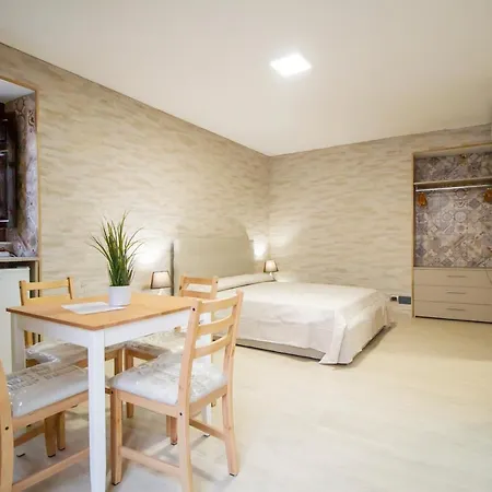Kleosuite Iris Opera Ortigia * 시라쿠사
